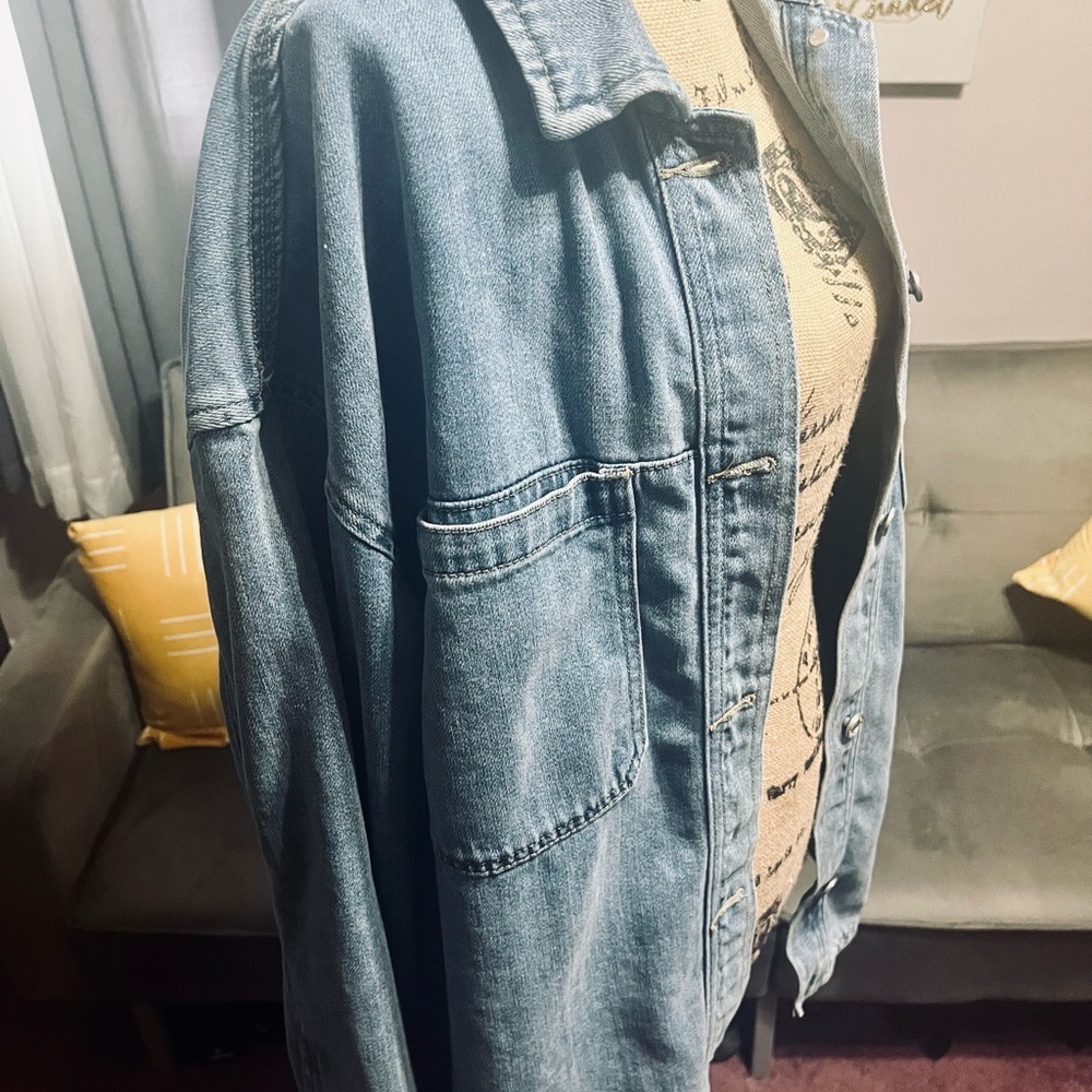 Light Wash Denim Button-Up Jacket - image 3